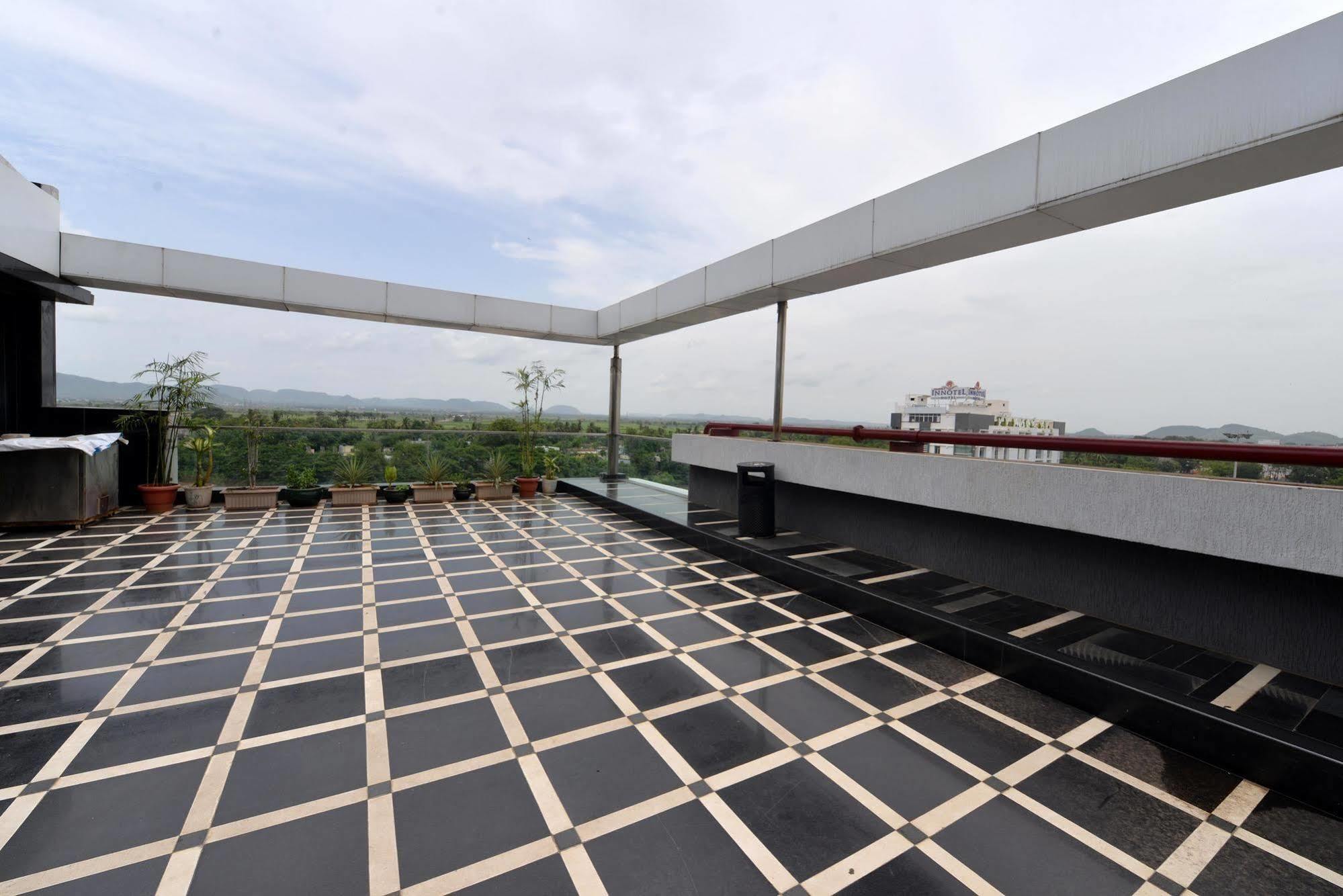 The Kay Hotel Vijayawāda Exteriér fotografie